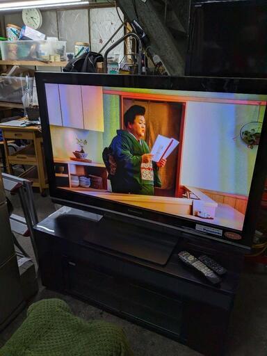 テレビ　TH-46PZ80-K　2008年　パナソニック　テレビ台