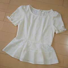 194 UNIVERVAL MUSE トップス
