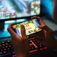 スマホゲーム好きな人いませんか？🎮
