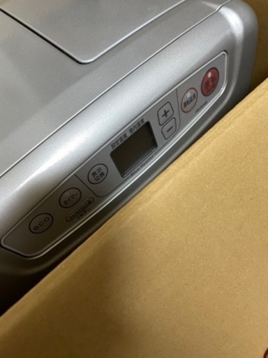灯油　ファンヒーター　ストーブ