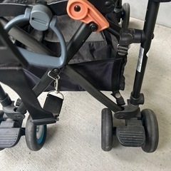 【取引中】Aprica ベビーカー　B型　限定色　レインカバー2枚付の画像
