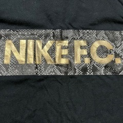 ナイキ　NIKE NIKE FC Tシャツの画像