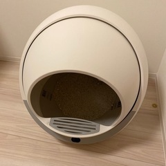 商談中【取りに来てくださる方限定】猫 自動トイレPetree Plus ほぼ新品の画像