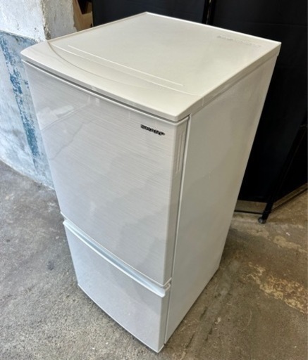 札幌市内配送無料 美品 19年製 SHARP シャープ 137L 2ドア冷蔵庫 SJ-D14E-W