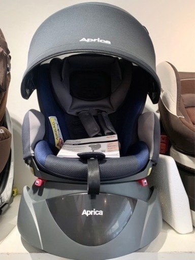 ■店頭引取限定■超美品☆アップリカ　チャイルドシート　ディアターンプラスプレミアム♪定価５万円