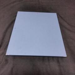 立体的に見えるバラの額の画像