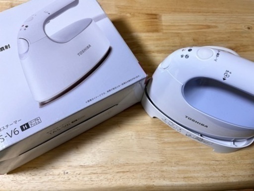 ほぼ未使用　TOSHIBA スチームアイロン