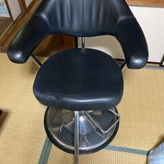 スタイリングチェア