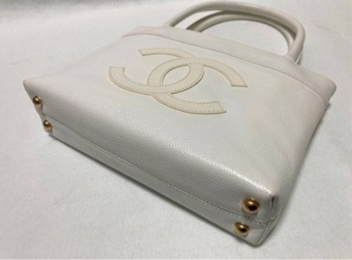 絶対買えない価格に値下げ　VINTAGE CHANEL ヴィンテージシャネル ホワイト 希少！ハンドバッグ 2004～2005y メンテナンス済 正規品！美品！ 中古・古着通販】CHANEL (シャネル) ミニマトラッセチェーンショルダー