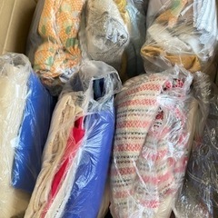 生地　ハギレ　段ボール　大　一箱分
