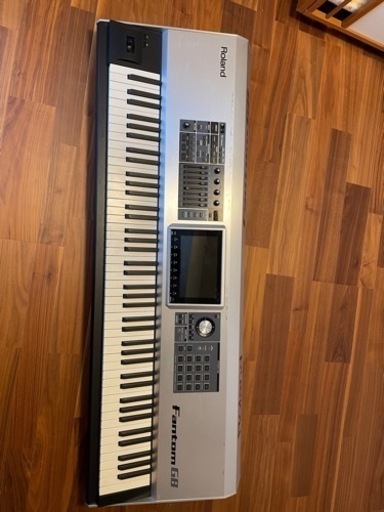 ローランド　FANTOM-G8【完動品・おまけ付き】