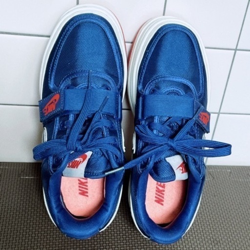 【売ります】NIKE VANDAL 2K 厚底 スニーカー ブルー レディース