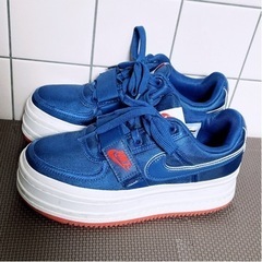 【売ります】NIKE VANDAL 2K 厚底 スニーカー ブル...