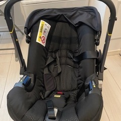 Doona チャイルドシート、ベビーカー完全一体型の画像