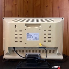 テレビとテレビ台の画像