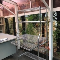 メタルラック引き出し付きの画像