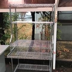 メタルラック引き出し付きの画像