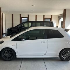 150台限定車 ヴィッツ Vitz GRMN 1.8L スーパーチャージャー / 純正専用ナビ / HKS HIPERMAX S車高調の画像