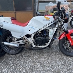 　NS250R MC11 ヤフオク1000円売り切り出品中
