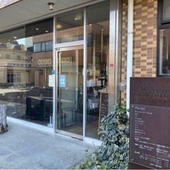 原木中山店、アシスタント募集中/船橋
