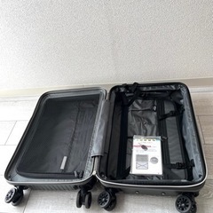 【取引中】スーツケース（機内持込OKサイズ）の画像
