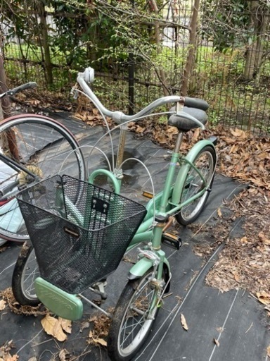 ブリヂストン　ミンナ　前二輪の三輪車