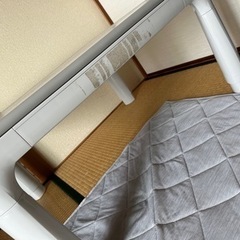 机（こたつ）の画像