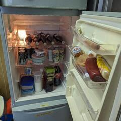 冷蔵庫 の画像
