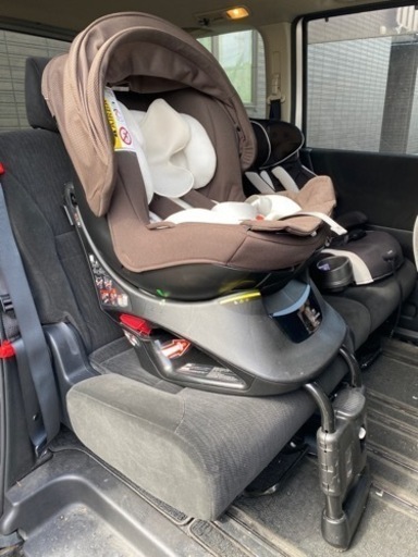 チャイルドシート／エールべべ・クルットNT2 プレミアム