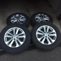 エクストレイルで使用　TOYO　225/65R17