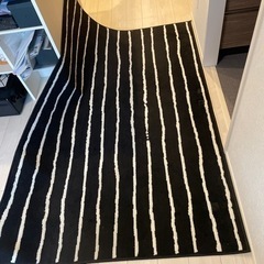 IKEA ラグの画像