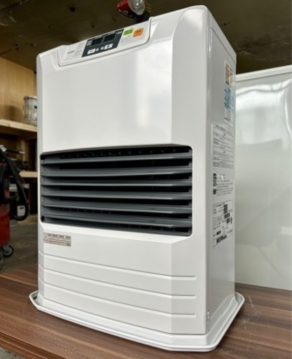 お引取り限定 18年製 トヨトミ FF式石油ストーブ FF-36G 木造10畳/コンクリート15畳