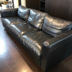 IKEAのソファーの画像