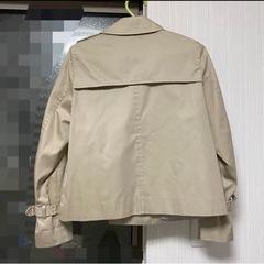 ロペピクニック　ショートトレンチコート　Mサイズの画像