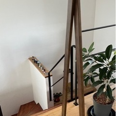 ニトリ　A型ハンガーラック　木製ブラウンの画像