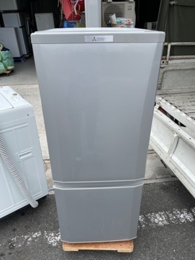 MITSUBISHI  146L 冷蔵庫　MR-P15A-S