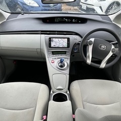 トヨタプリウス平成24年車 Sグレード　63,750KMの画像