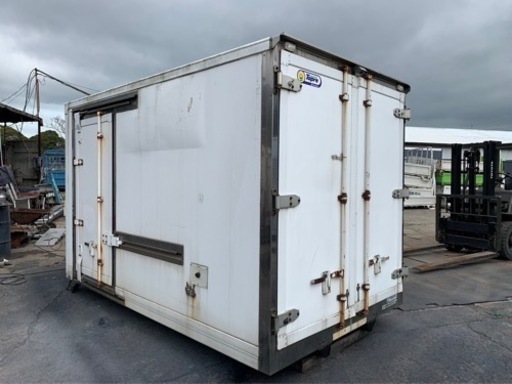 No.748 保冷バン 2ｔ 車 アルミ 箱 バイク 倉庫 トラック コンテナ 米 保管庫 物置 DIY