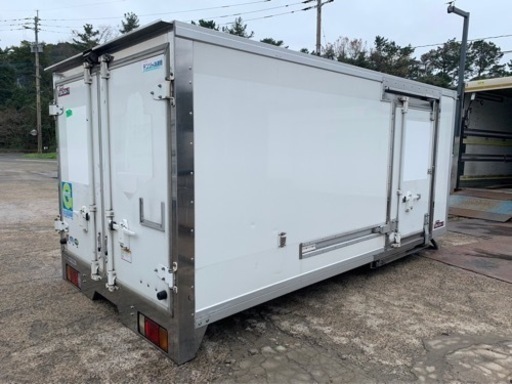 No.749 保冷バン 2ｔ 車  アルミ 箱 バイク 倉庫 トラック コンテナ 米 保管庫 物置 DIY