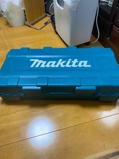マキタJR187DZ 本体と専用ケース