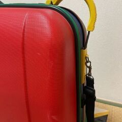 ベネトン   大型スーツケースの画像