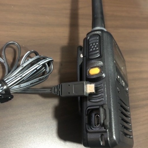 STANDARD  携帯型デジタルトランシーバー　デジタル簡易無線　VXD1  3台セット