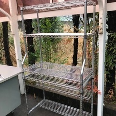 メタルラック引き出し付きの画像