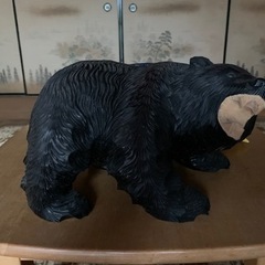 熊の置物の画像