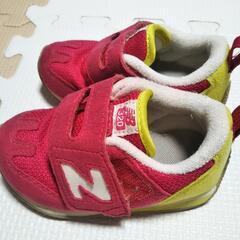 ☆new balance13センチ靴☆の画像