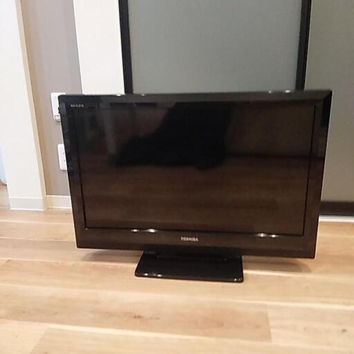 東芝液晶テレビ32型【11年製】