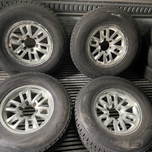 バリ山　DUNLOP ダンロップ　SJ8 265/70R16 スタッドレス　タイヤ　2013年製　16インチ　レアマイスター　アルミホイール付き　ランクル