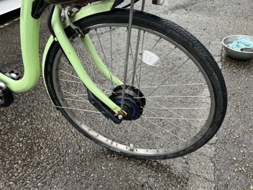 ブリヂストン　電動自転車　回生充電モデル