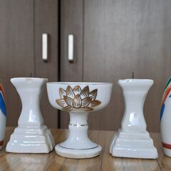 仏具　御神酒徳利2本＋仏飯器＋蝋燭立1対の画像