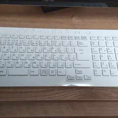 FUJITSU デスクトップパソコン　メモリー16ギガの画像